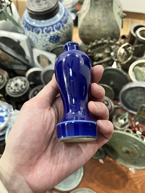 古玩陶瓷民國藍釉梅瓶拍賣,當前價格499元