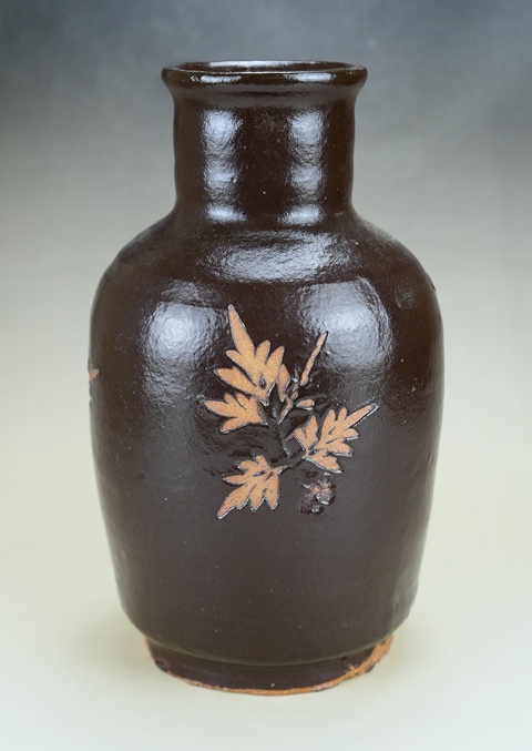 古玩陶瓷精品:明清吉州窯系黑釉刻花棒槌瓶拍賣,當前價格1288元