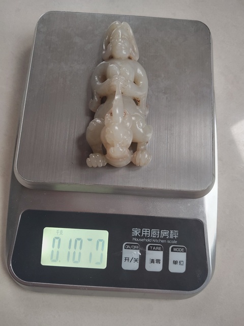 古玩玉器和田玉雕“仙人騎獸”拍賣，當(dāng)前價(jià)格480元