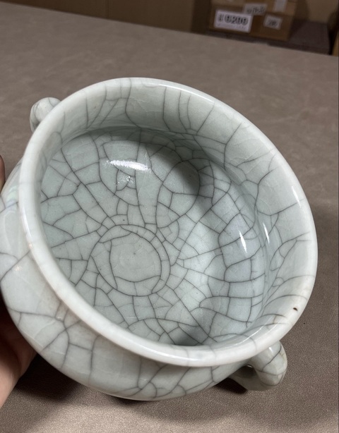 古玩陶瓷清雍正“仙窯吳震”款哥釉爐拍賣，當前價格32500元