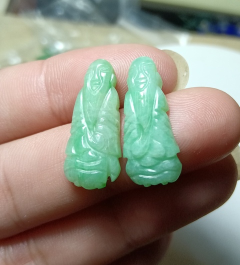 古玩玉器老翡翠雕“壽星”拍賣,當前價格150元