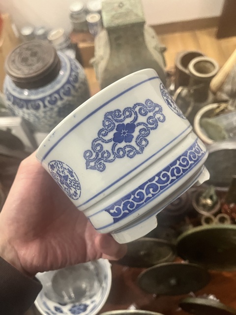 古玩陶瓷民國(guó)青花香爐拍賣,當(dāng)前價(jià)格499元