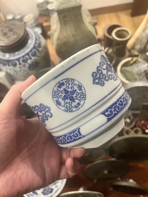 古玩陶瓷民國(guó)青花香爐拍賣,當(dāng)前價(jià)格499元