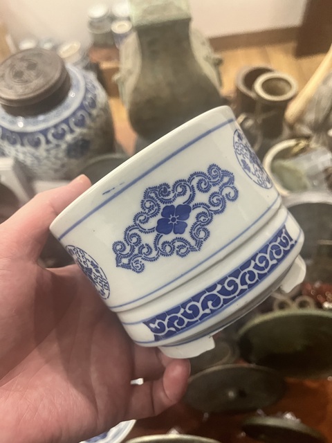 古玩陶瓷民國(guó)青花香爐拍賣,當(dāng)前價(jià)格499元