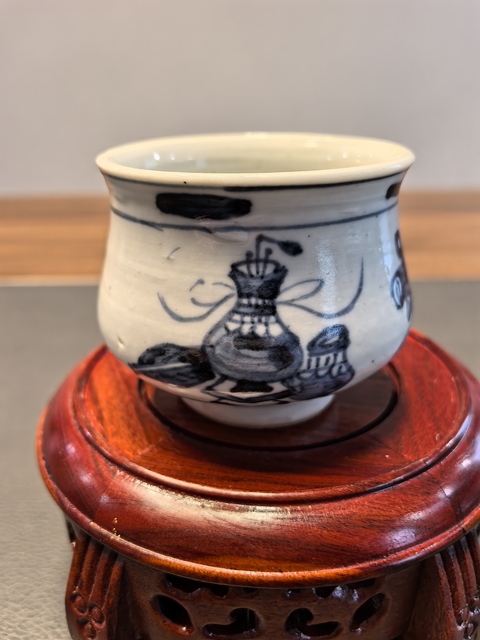 古玩陶瓷一把抓乾隆博古八寶圖青花香爐拍賣(mài)，當(dāng)前價(jià)格450元