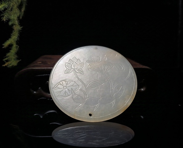古玩玉器清代和田玉一級(jí)白牌子 腰佩拍賣(mài),當(dāng)前價(jià)格16800元