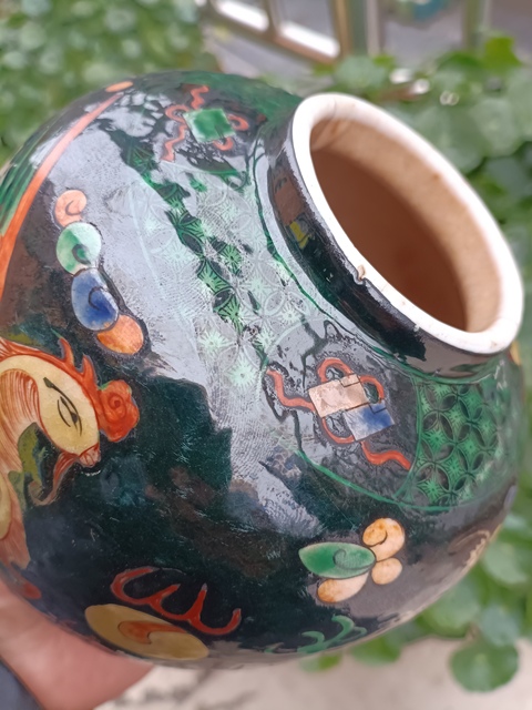 古玩陶瓷墨地五彩龍鳳紋茶葉罐拍賣,當前價格445元