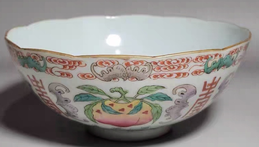 古玩陶瓷粉彩福壽紋花口碗拍賣，當前價格9850元