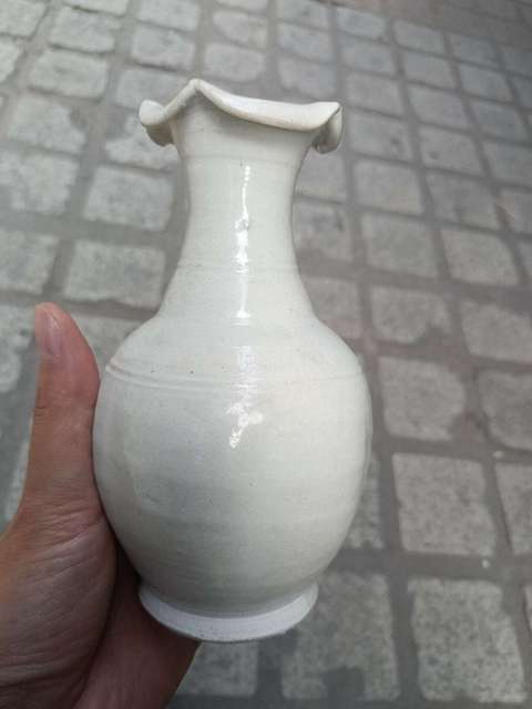 古玩陶瓷宋代青白釉花口瓶拍賣，當前價格52000元