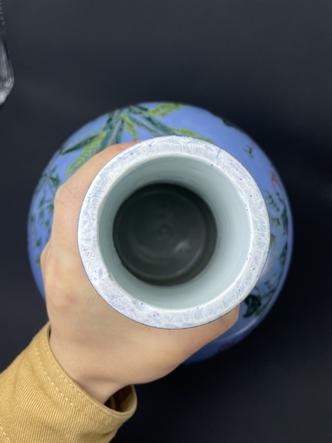 古玩陶瓷天藍釉五彩嬰戲圖截口瓶拍賣，當前價格1100元