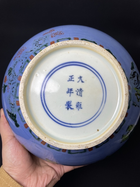古玩陶瓷天藍釉五彩嬰戲圖截口瓶拍賣，當前價格1100元
