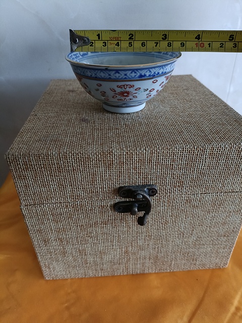 古玩陶瓷玩玉款青花加彩描金龍紋玲瓏瓷茶盞拍賣,當前價格88元