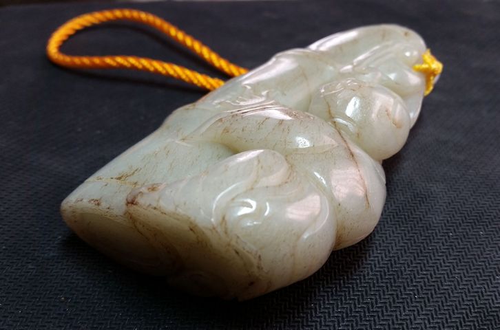 古玩玉器和田玉雕“節(jié)節(jié)高升”把件拍賣，當(dāng)前價(jià)格1980元