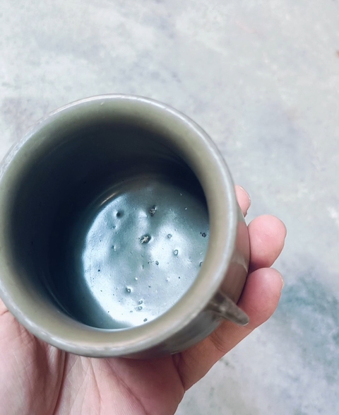 古玩陶瓷宋末元初龍泉窯青瓷雙龍耳爐拍賣，當(dāng)前價格10000元