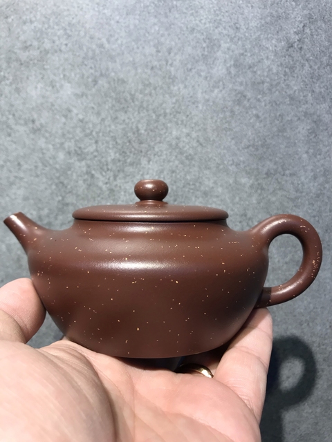 古玩雜項高級工藝美術老師倪新安桑扁壺拍賣,當前價格999元