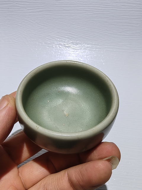 古玩陶瓷南宋龍泉青瓷臥足杯拍賣,當前價格14500元