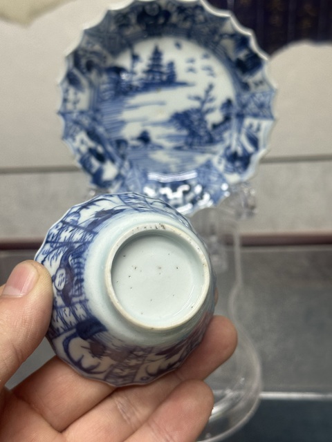 古玩陶瓷清康熙精品花口山水人物茶杯拍賣，當前價格1890元