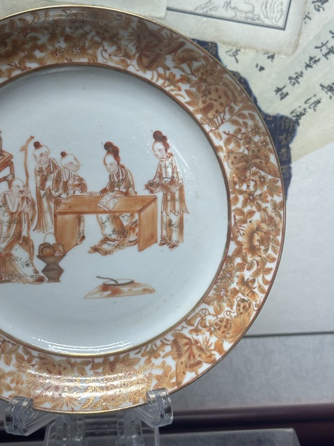 古玩陶瓷清咸豐精品廣彩大觀園人物紋廣彩盤拍賣，當前價格4690元