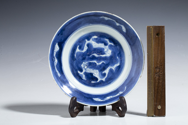 古玩陶瓷清康熙·灑藍開窗斗笠碗拍賣，當前價格500元