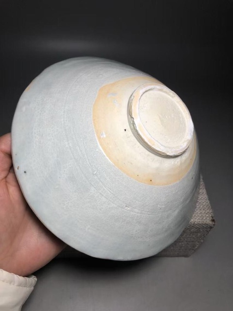 古玩陶瓷（南宋精品）青白釉荷花花卉紋斗笠碗拍賣，當前價格8888元