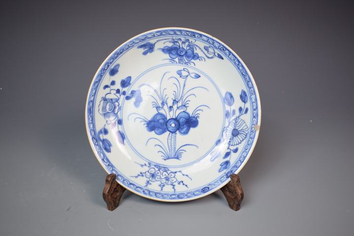 古玩陶瓷清早期青花花卉紋盤拍賣,當前價格1980元