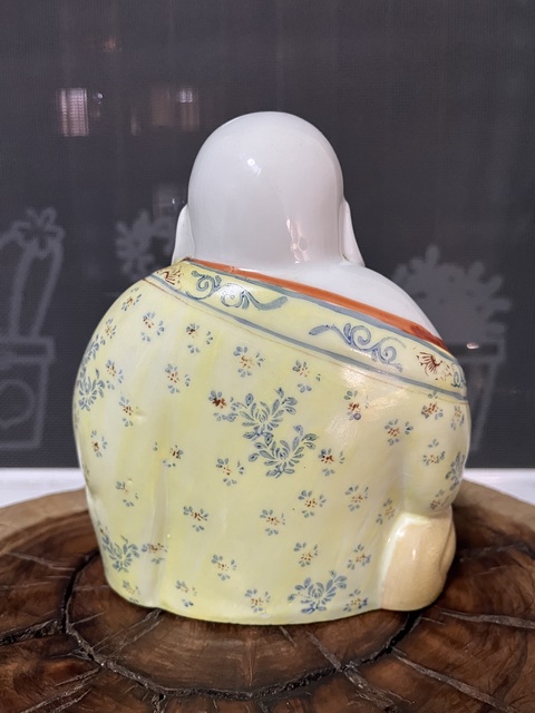 置物　弥勒佛 粉彩人物 域鉴古玩】粉彩弥勒佛坐像鉴定结果_粉彩弥勒佛坐像真假鉴别