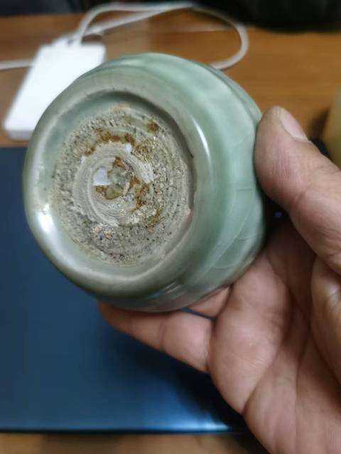 古玩陶瓷宋末元初·龍泉青釉蔗段洗拍賣，當前價格20000元