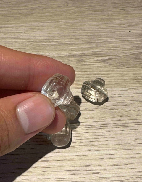 古玩玉器清代.琉璃圣物匣4顆一起拍(hu身符)拍賣，當前價格350元