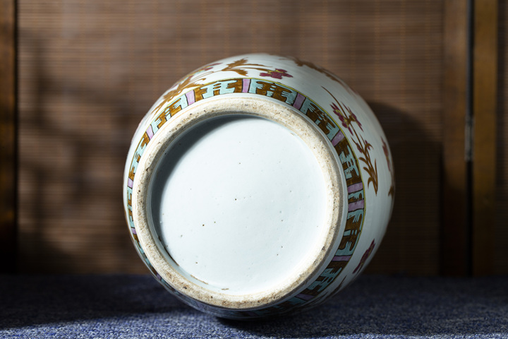古玩陶瓷清末民初·粉彩折枝花卉紋撇口瓶拍賣，當前價格1792元