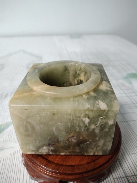古玩玉器做舊仿古“玉琮”拍賣,當前價格488元