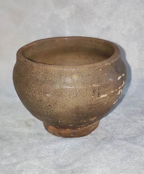 古玩陶瓷龍泉窯系青釉杯拍賣，當(dāng)前價(jià)格668元