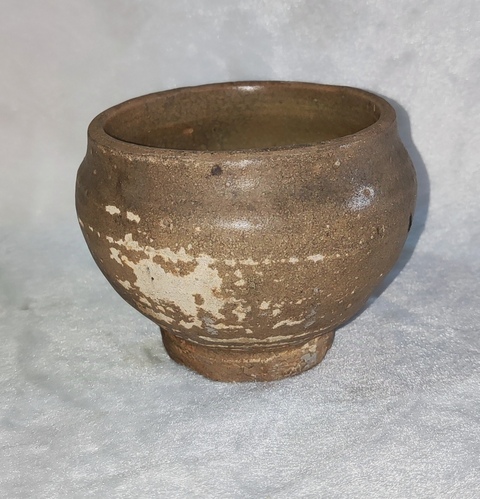 古玩陶瓷龍泉窯系青釉杯拍賣，當(dāng)前價(jià)格668元
