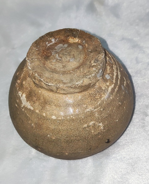 古玩陶瓷龍泉窯系青釉杯拍賣，當(dāng)前價(jià)格668元