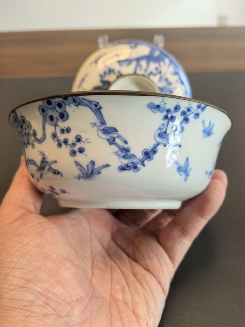 古玩陶瓷晚清畫66只青花喜鵲登梅圖蓋碗拍賣，當前價格3000元
