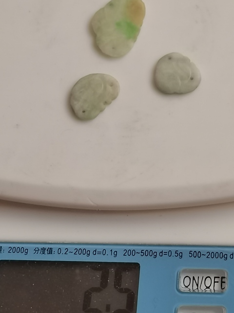 古玩玉器清.天然翡翠“佛公帽花”拍賣，當前價格158元