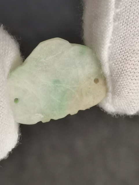 古玩玉器清.天然翡翠“佛公帽花”拍賣，當前價格158元