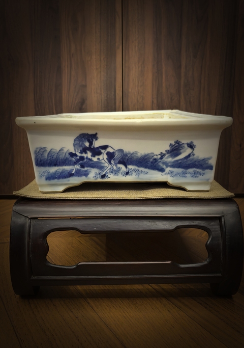古玩陶瓷道光青花八駿圖四方花盆拍賣，當前價格18888元