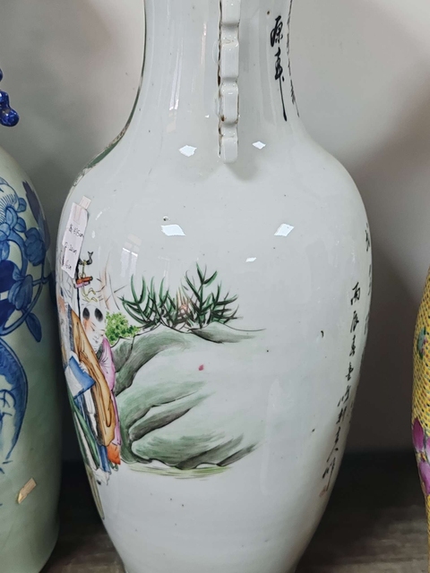 古玩陶瓷人物瓶拍賣，當前價格6500元
