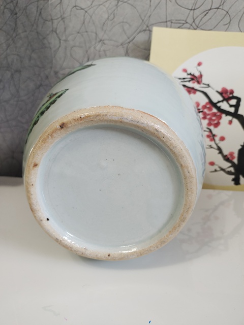 古玩陶瓷仕女紋冬瓜罐拍賣，當(dāng)前價(jià)格2500元