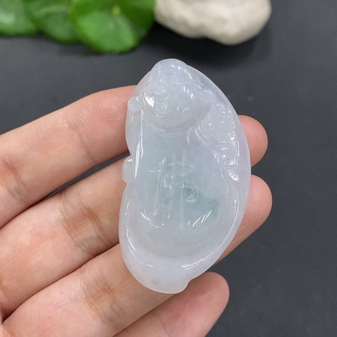 古玩玉器55天然翡翠雕刻彌勒佛掛墜 配證書拍賣，當(dāng)前價(jià)格280元