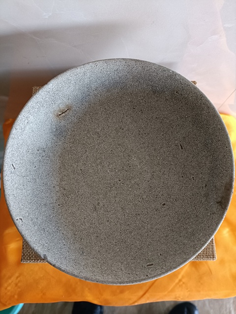 古玩陶瓷北宋龍泉青瓷刻仰蓮紋碗拍賣，當(dāng)前價(jià)格880元