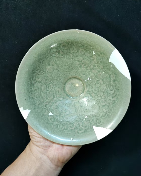 古玩陶瓷宋·青釉刻纏枝花卉紋盞拍賣,當前價格3980元