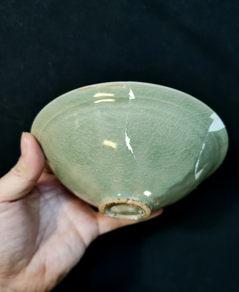 古玩陶瓷宋·青釉刻纏枝花卉紋盞拍賣,當前價格3980元