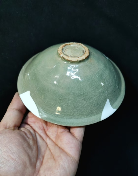 古玩陶瓷宋·青釉刻纏枝花卉紋盞拍賣,當前價格3980元