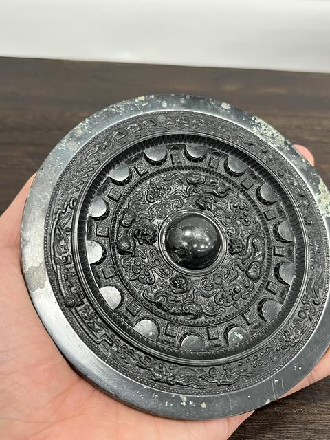 古玩銅器漢代·銅羽人瑞獸紋鏡真品鑒賞圖