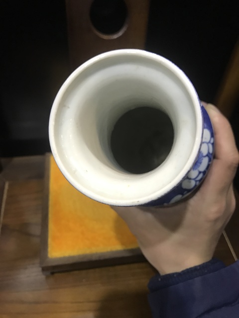 古玩陶瓷(已實物鑒真)晚清-青花留白冰梅紋-棒槌瓶拍賣,當(dāng)前價格0元