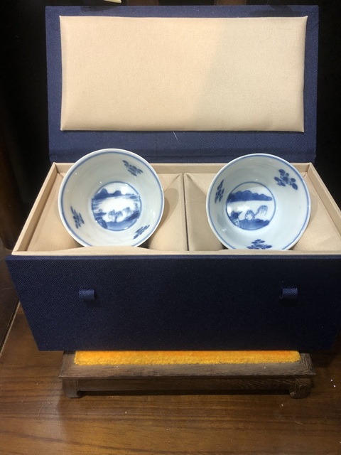 古玩陶瓷(精品品茗杯)清·康熙·訪友圖·青花品茗杯一對拍賣,當前價格2124元