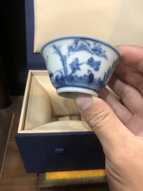 古玩陶瓷(精品品茗杯)清·康熙·訪友圖·青花品茗杯一對拍賣,當前價格2124元