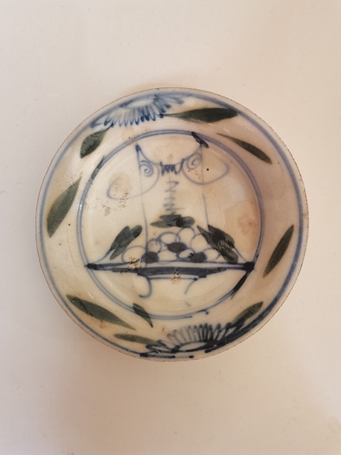 古玩陶瓷磁州窯釉下彩花卉紋折沿盤拍賣,當前價格0元