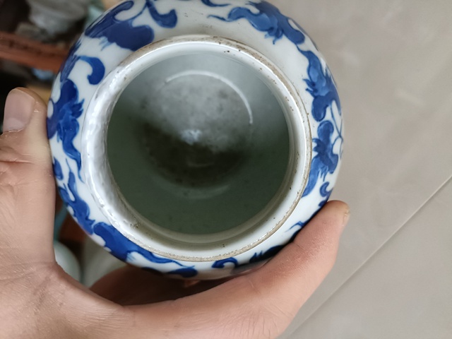 古玩陶瓷精品大明嘉靖年制款青花纏枝花卉紋罐拍賣,當前價格980元